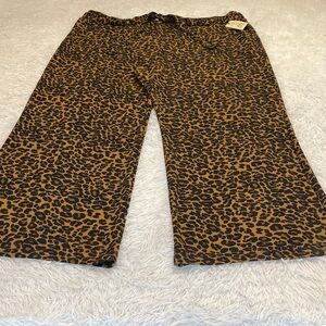 Terra & Sky WOMENS Leopard Print PULL ON WIDE LEG PANTS  4X 28W-30W NWT